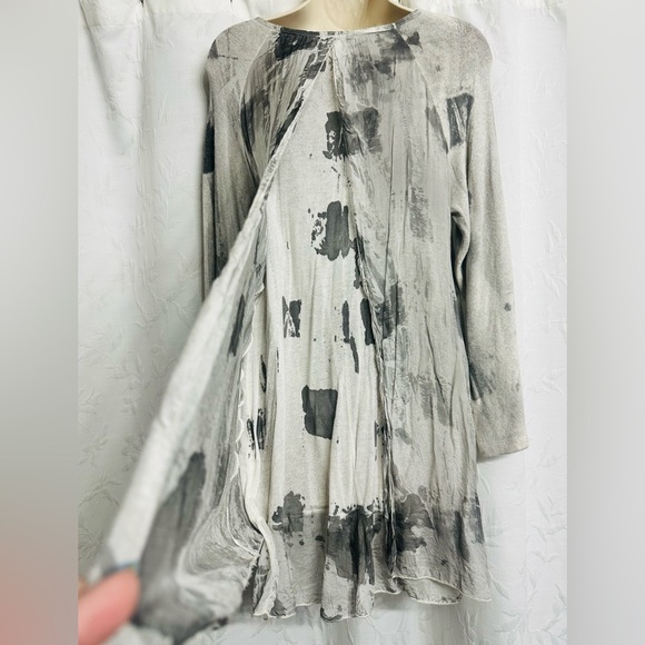 Cherishh Made in Italy Abstract Gray and Cream, Coton and Silk Fabrics Size M - Picture 8 of 9